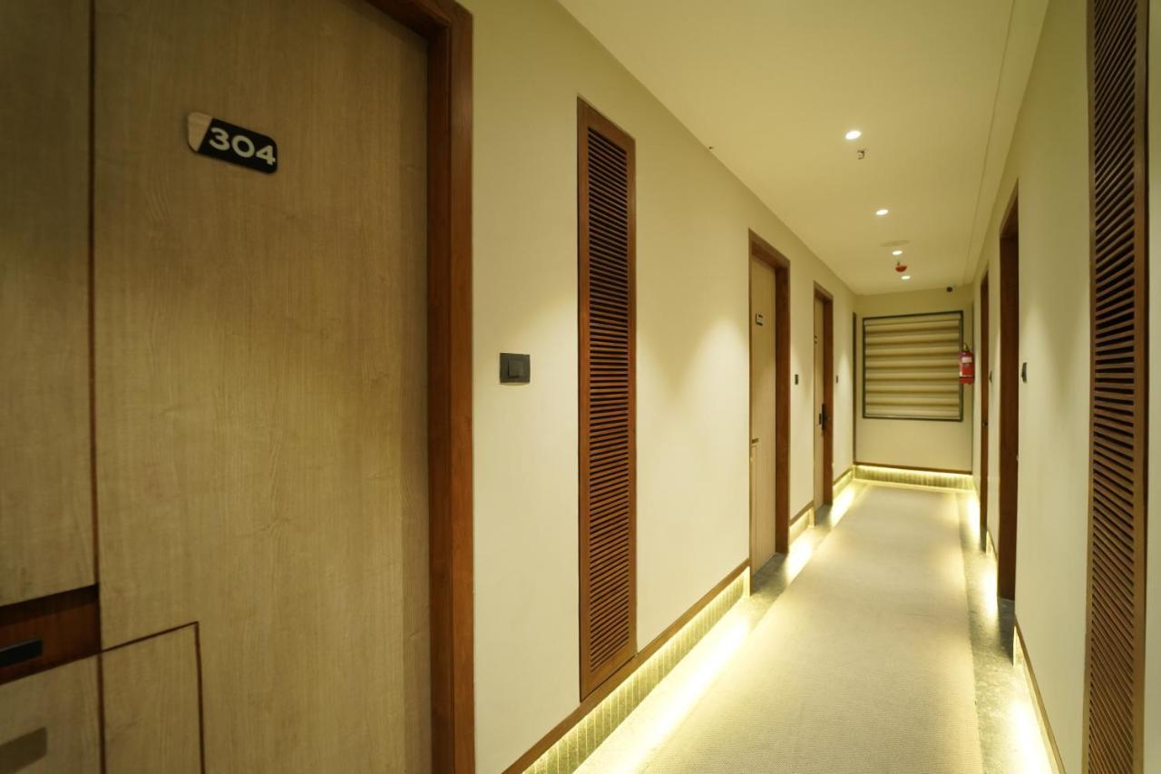 Hotel Laksh Rāipur Buitenkant foto