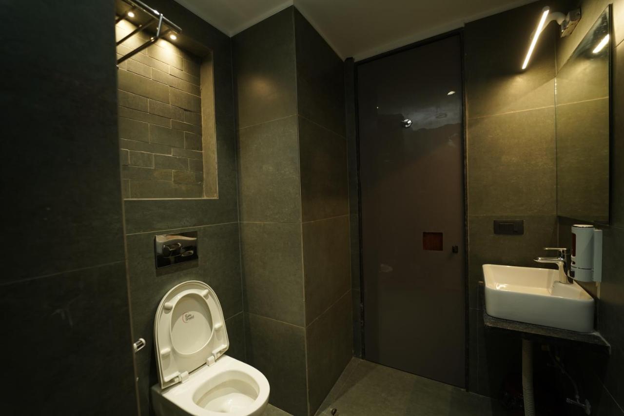 Hotel Laksh Rāipur Buitenkant foto